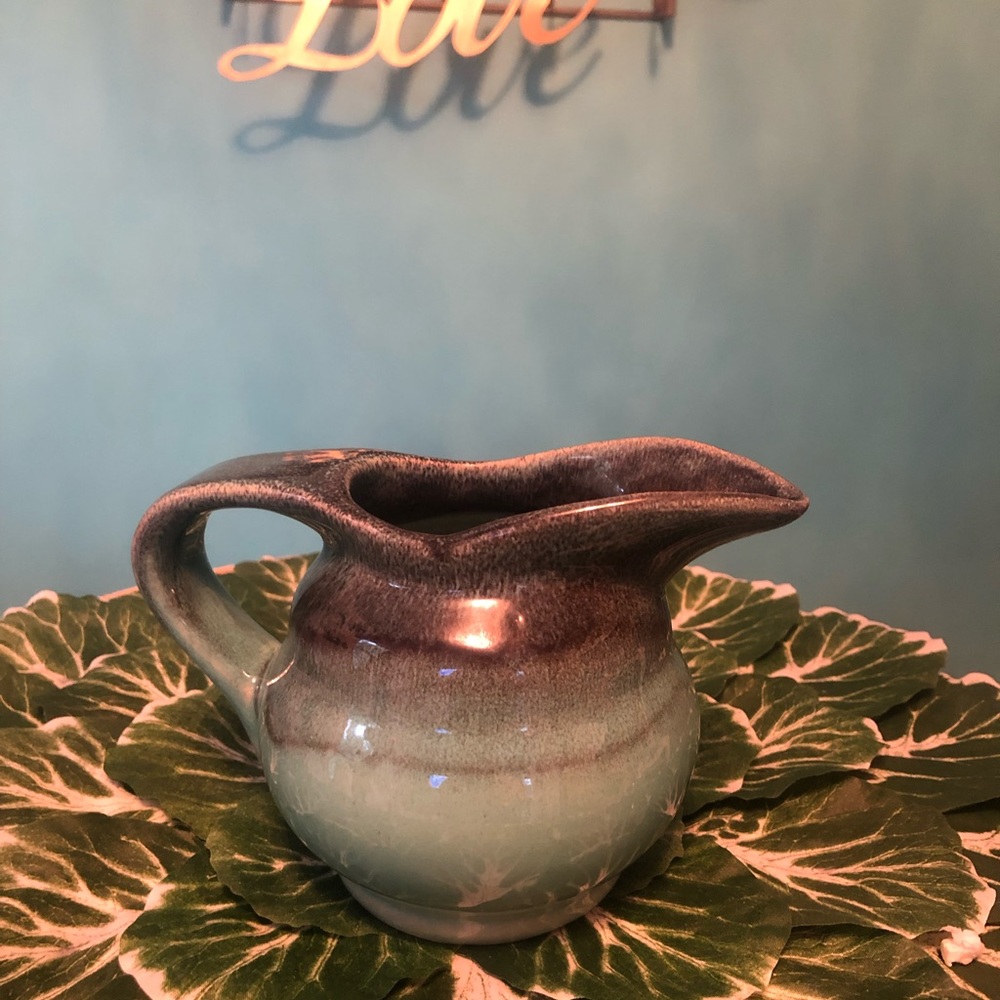 Handmade creamer pitcher from Holland - Picture 2 of 6